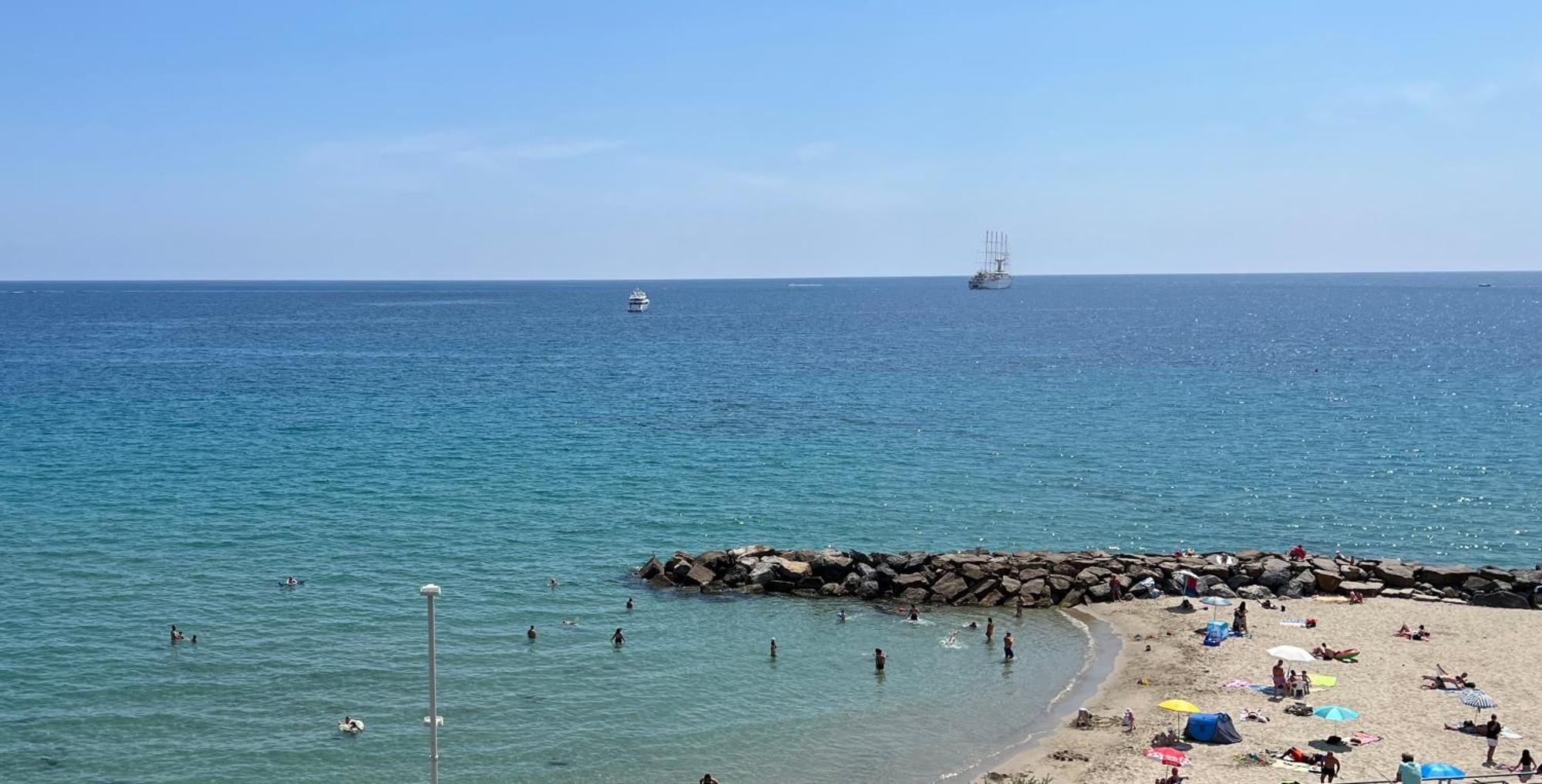 Tre Ponti Beach Apartment - Terrazzo Vista Mare Sanremo Eksteriør billede